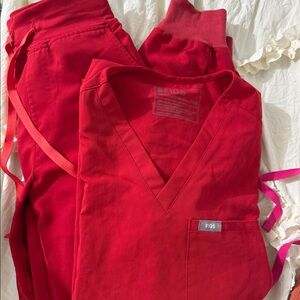 Pop Red/red/orange drawstring
Bottoms XS, Top XXS